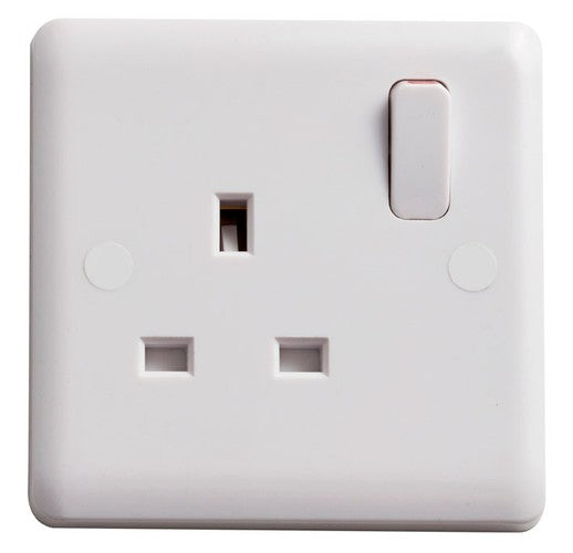 Vimark Curve 13A 1G SP Switched Socket